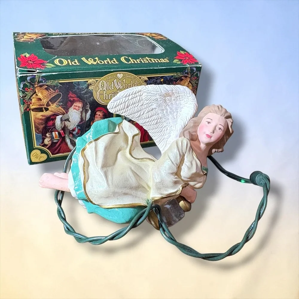 Old World Christmas Merck Family Lighting the Way Angel Light Cover 2001 Vintage
